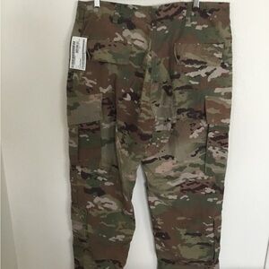 Men's Camouflage Cargo Pants Multicam new with tags